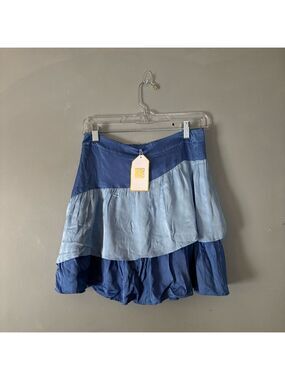 Emily McCarty Tiered Mini Skirt Blue Graident Sample Piece NWT Women’s Small